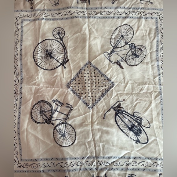 Vintage Laura Ashley Silk Scarf - Picture 6 of 6